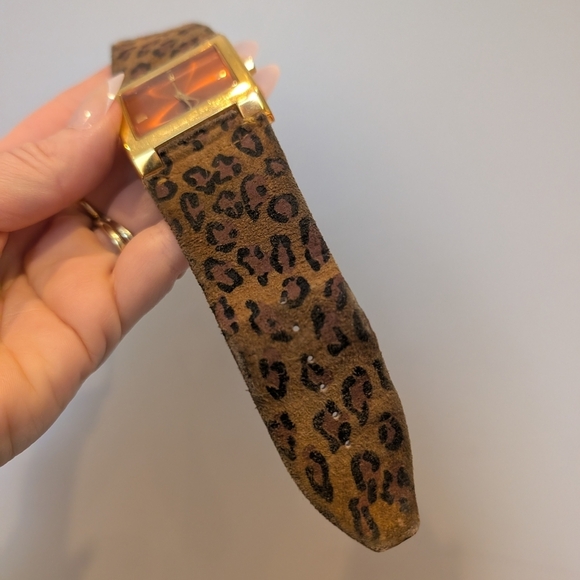 Joan Rivers Gold and Brown Watch with Bold Design - Picture 6 of 11